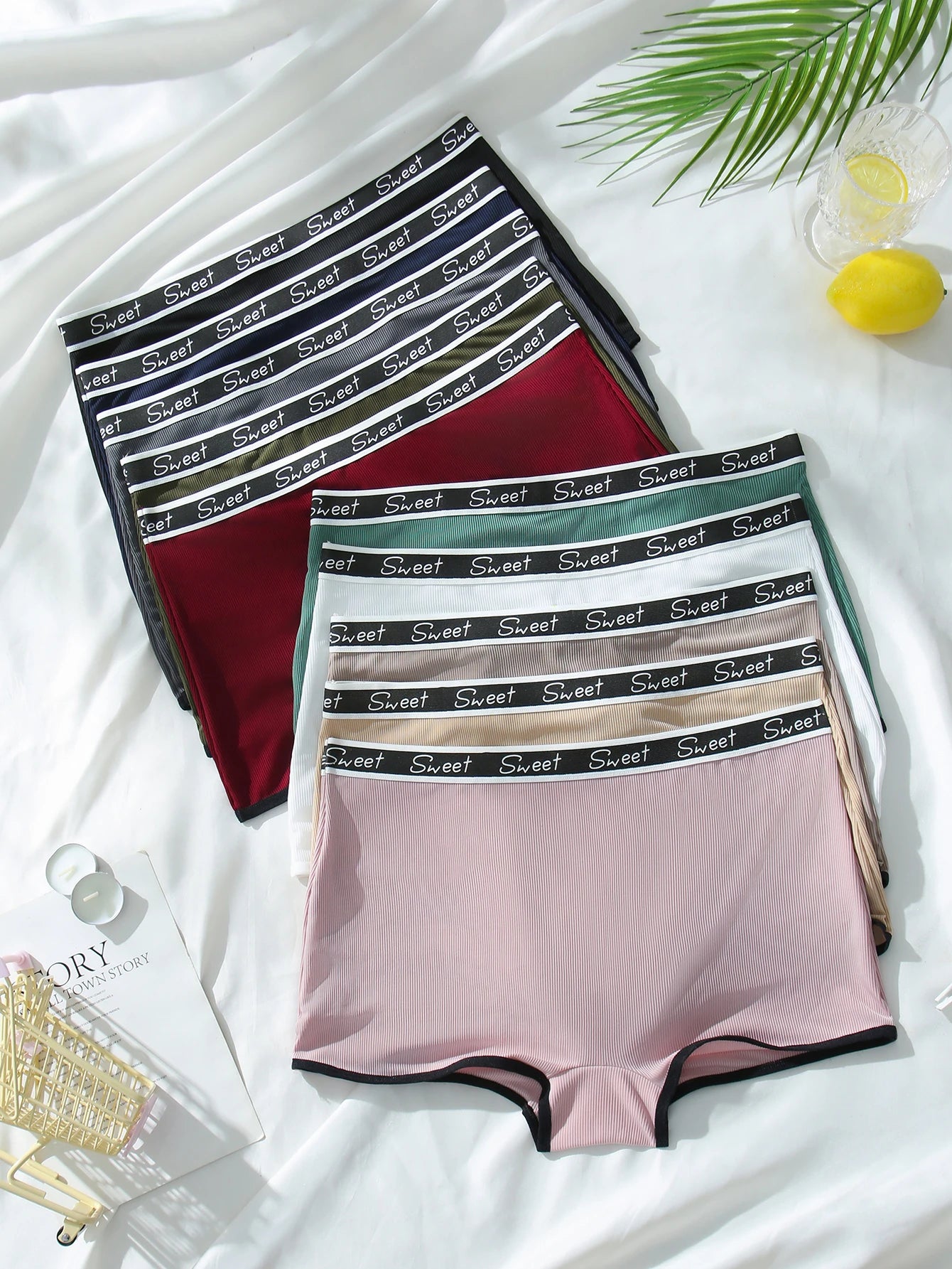 Smooth Silky Women's Mid-Waist Briefs